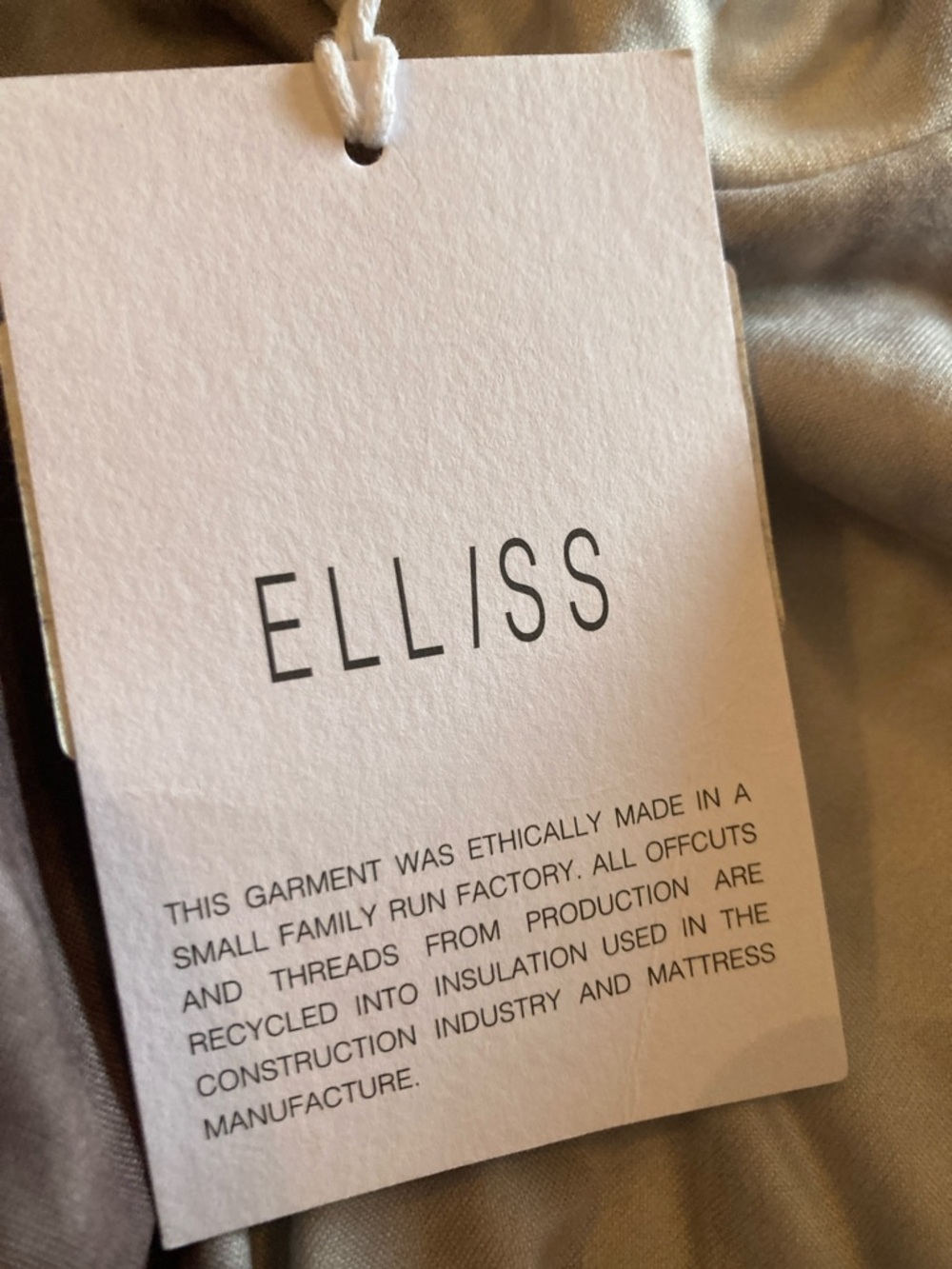 NWT ELLISS Reach to the sky jersey tee - Picture 12 of 12